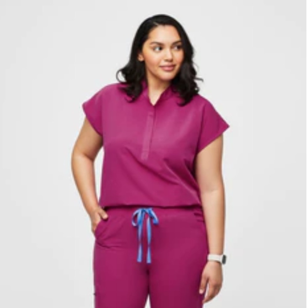 Figs Raspberry Sorbet Rafaela™ - Oversized Scrub Top - M / Raspberry Sorbet